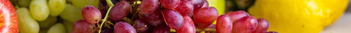 Red Seedless Grapes 1 Kg