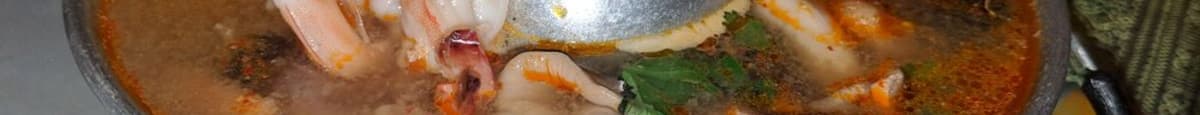 Shrimp Tom Yum – Hot & Sour Soup Bowl