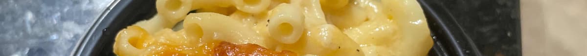 Macaroni & 3 Cheeses