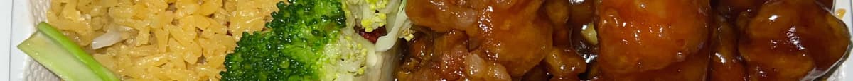 C17. General Tso's Chicken Lunch Special