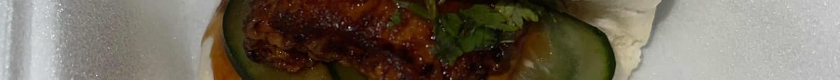 Spicy Chicken Bao