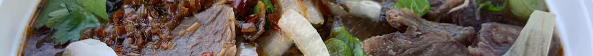 P13. Spicy Beef Noodle Soup (Bun Bo Hue)