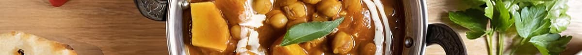 Chickpea & Potato Curry (Medium) (GF, V, VE)
