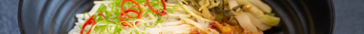 6. 麻辣小龙虾拌粉 (满口都是小🦞肉) 🌶🌶中辣 / Rice Noodles With Spicy Crayfish.