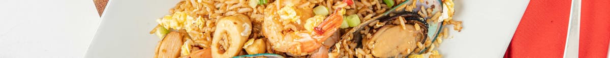 Chaufa De Mariscos / Seafood Fried Rice