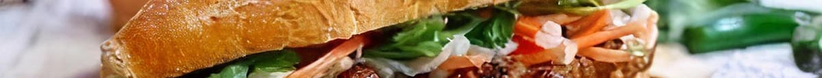 K5. Bánh Mì Thịt Nướng / Grilled Pork Sandwich