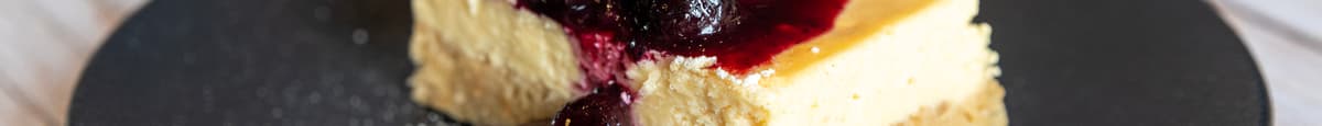 Berry Baked Cheesecake (gf)