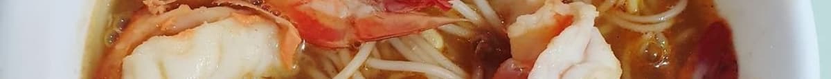 16A. Peanut Satay Prawn Noodle Soup | Phở Tôm Sate Cay