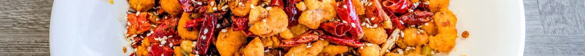 Deep Fried Chicken with Red Chili Pepper (Boneless) /  辣子鸡无骨