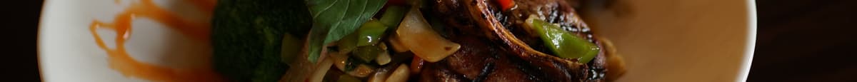 A6. Nua Yang (Sliced BBQ Beef)