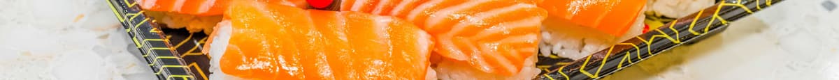 Salmon Sushi 
