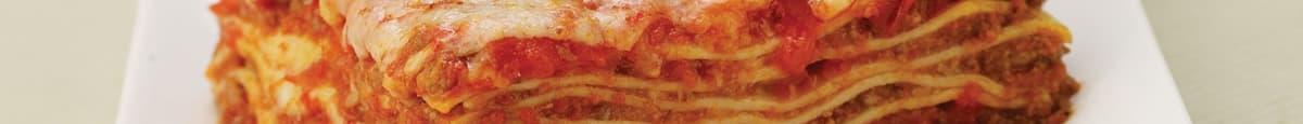 Lasagna with 1/2 Order Garlic Bread