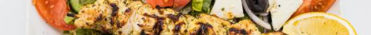 Assiette de bâton de poulet souvlaki / Chicken Souvlaki Skewer Dish