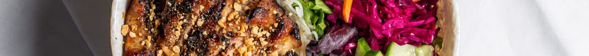 Bun poulet grillé mariné / Grilled Marinated Chicken Bun