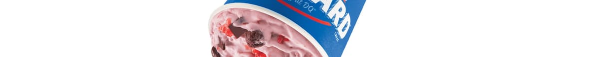 Frosted Animal Cookie Blizzard ® Treat  
