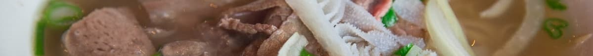 Pho Dac Biet (Most Popular Soup)