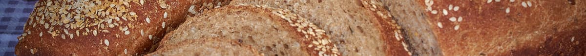 Pain blé entier aux fines herbes / Whole Wheat Sourdough Bread with Fine Herbs