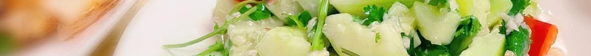 Cucumber in Garlic Sauce / 蒜黄瓜
