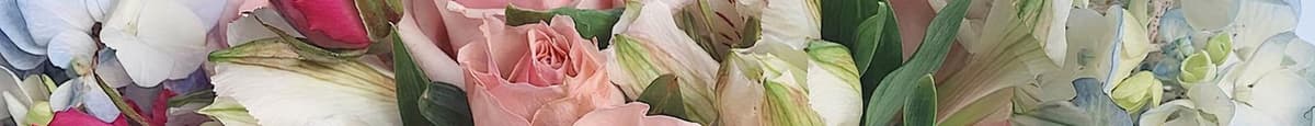 Cottage Hydrangea & Spray Rose 