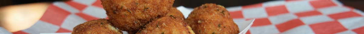 Fried Mac N’ Cheese Bites