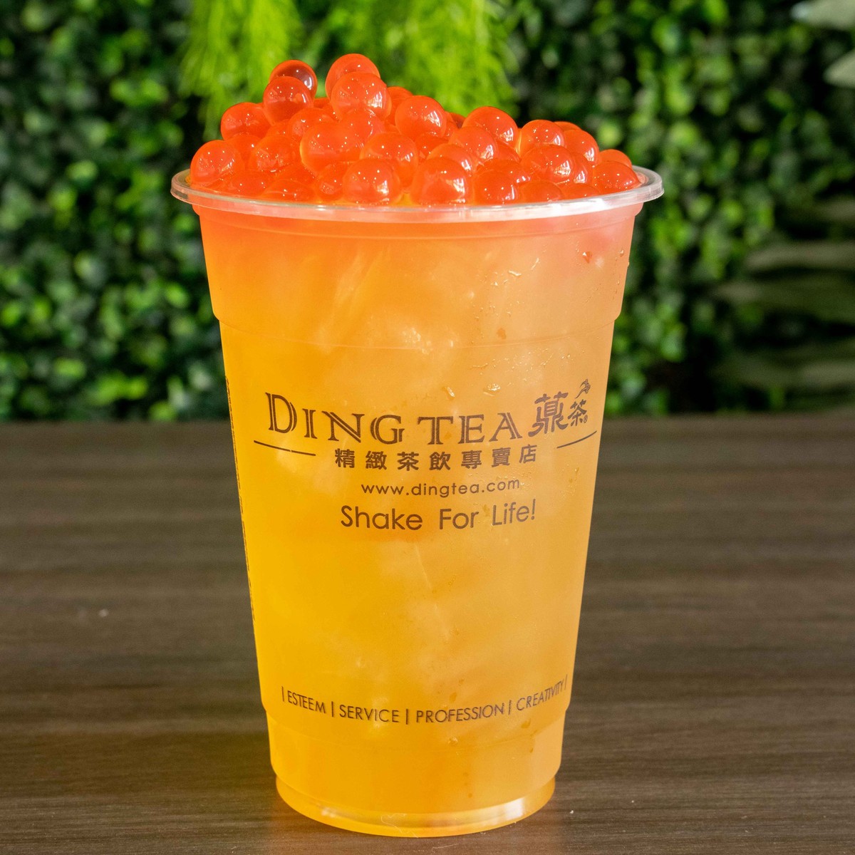 Ding Tea, Downey