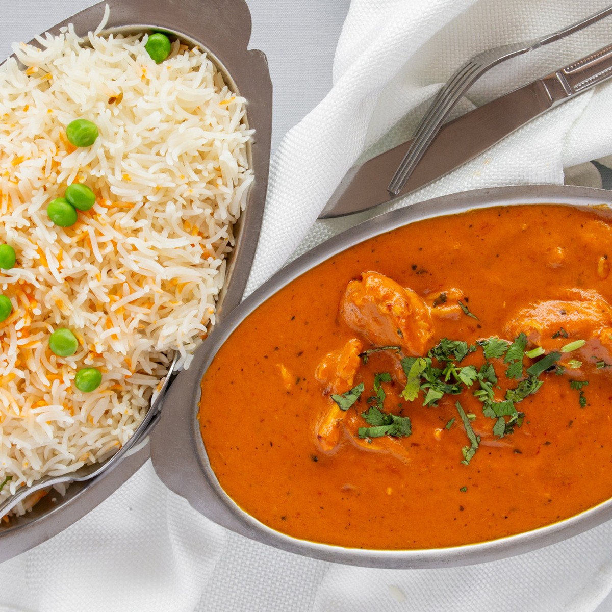 Butter chicken with garlic naan. - Picture of Taj Mahal, Tyler - Tripadvisor