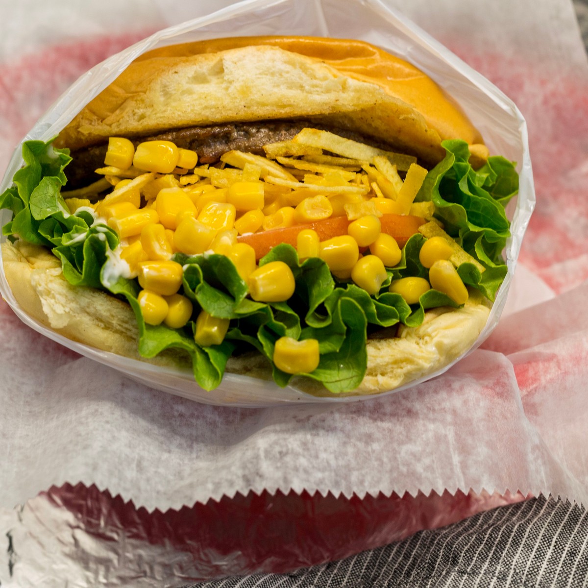 Marao Burgers - Framingham, MA Restaurant, Menu + Delivery