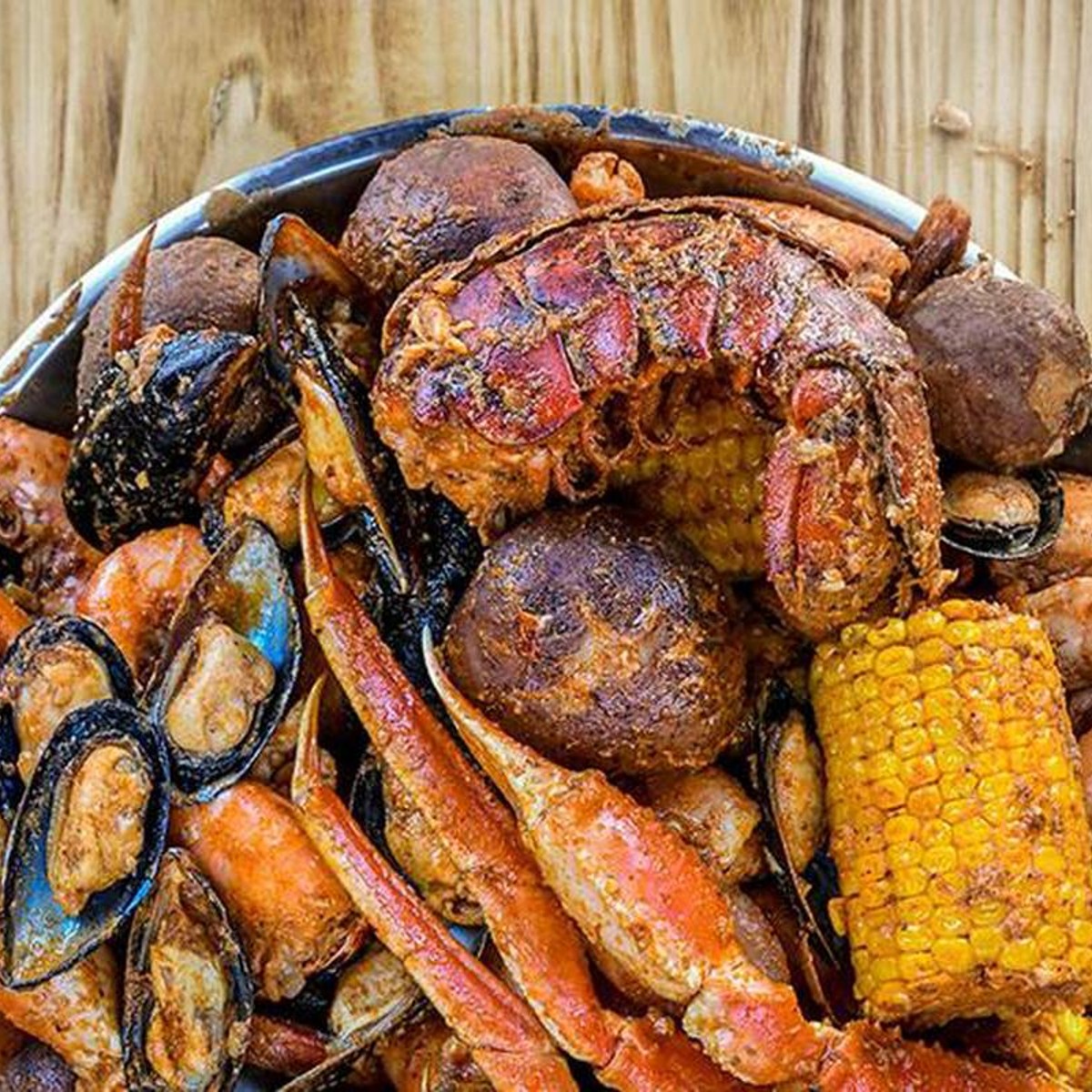 Hook & Reel Cajun Seafood & Bar's Delivery & Takeout Near You