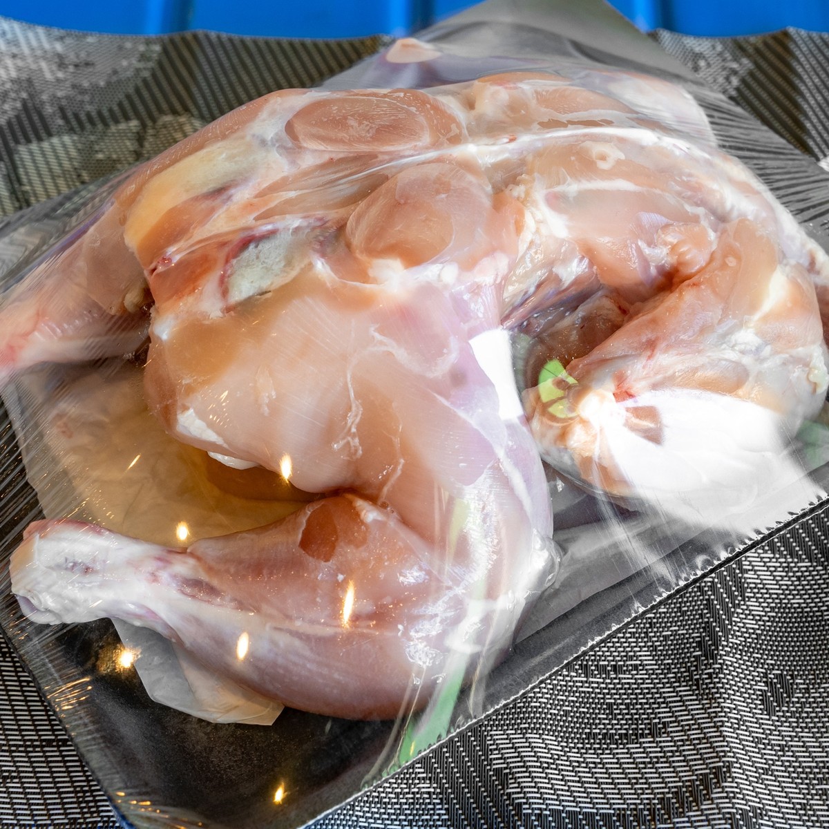 USDA Organic Whole Chicken with Skin | Chops & Steaks