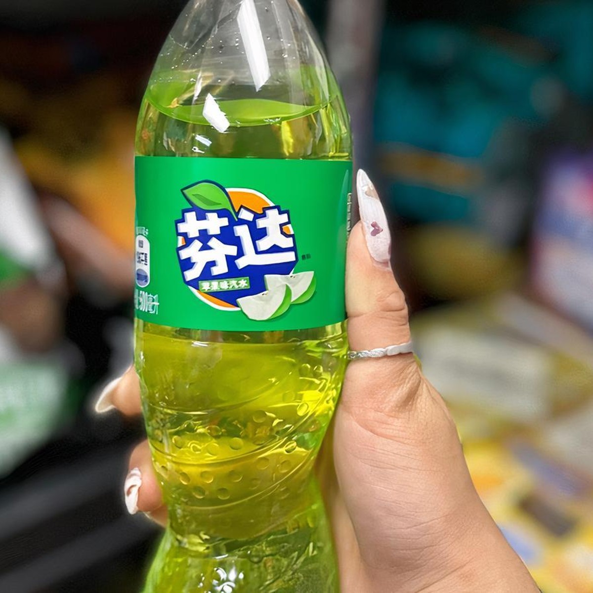 Pineapple Plastic Beverage Dispenser 1ct, Luau Party Supplies