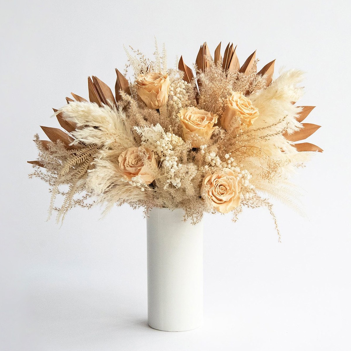 Dried Flowers vs Fresh Flowers: What are the Differences & Which is Better?  – East Olivia