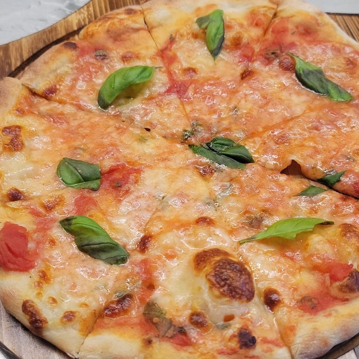 Da Lelia / #CanadaDo / Best Pizza Restaurants in Edmundston