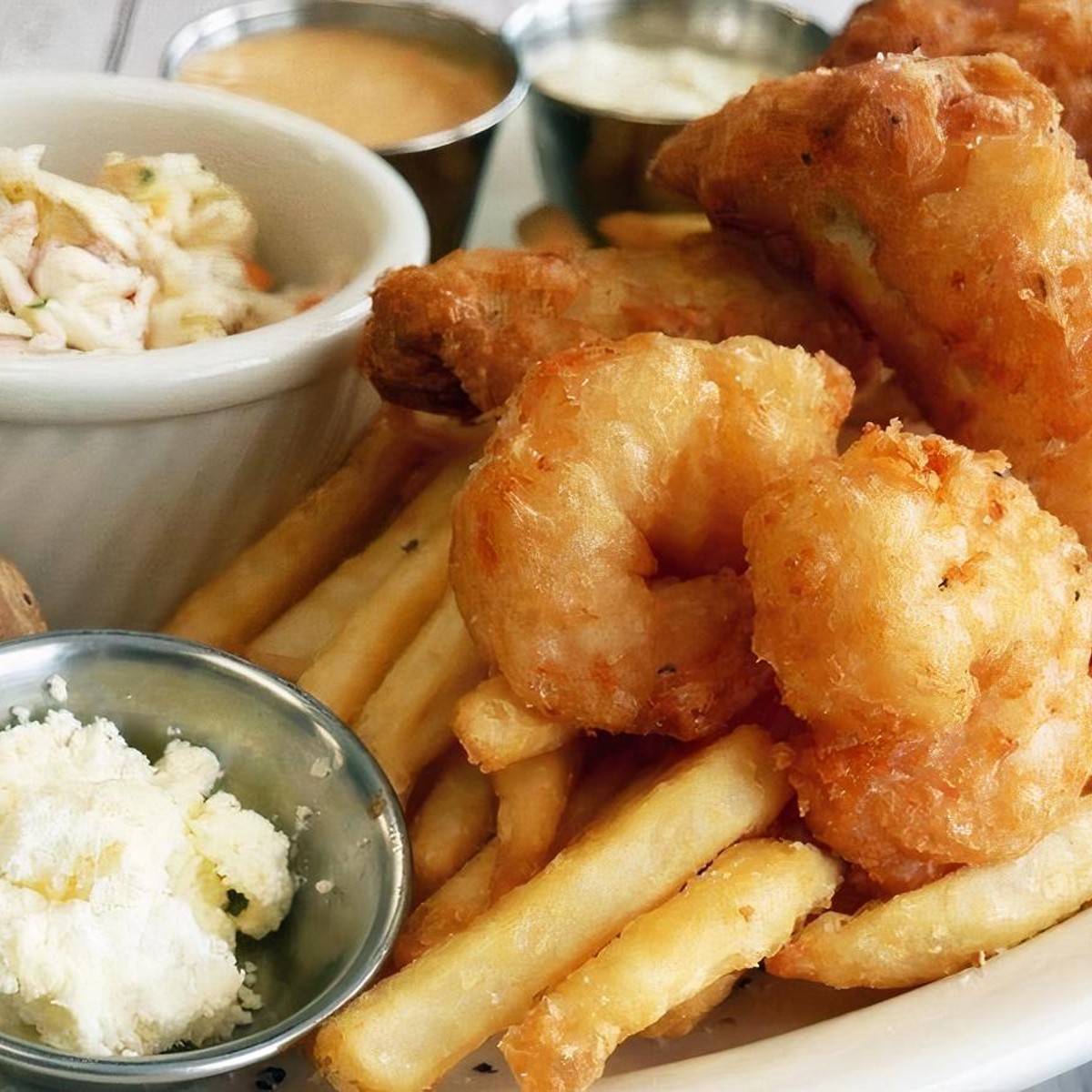 Milwaukee's Tupelo Honey opens with Southern fare (and fish fry)