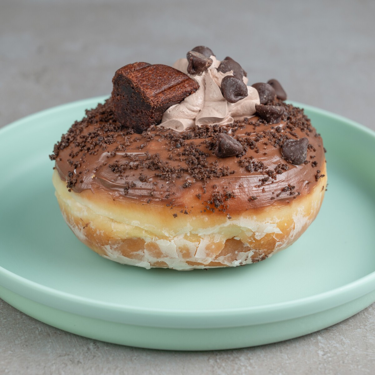 Mojo Donuts Miami - Heaven on a plate! Our deco delight donut