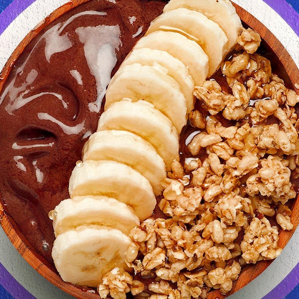 Acai Bowls with Granola and Banana - The Charming Detroiter