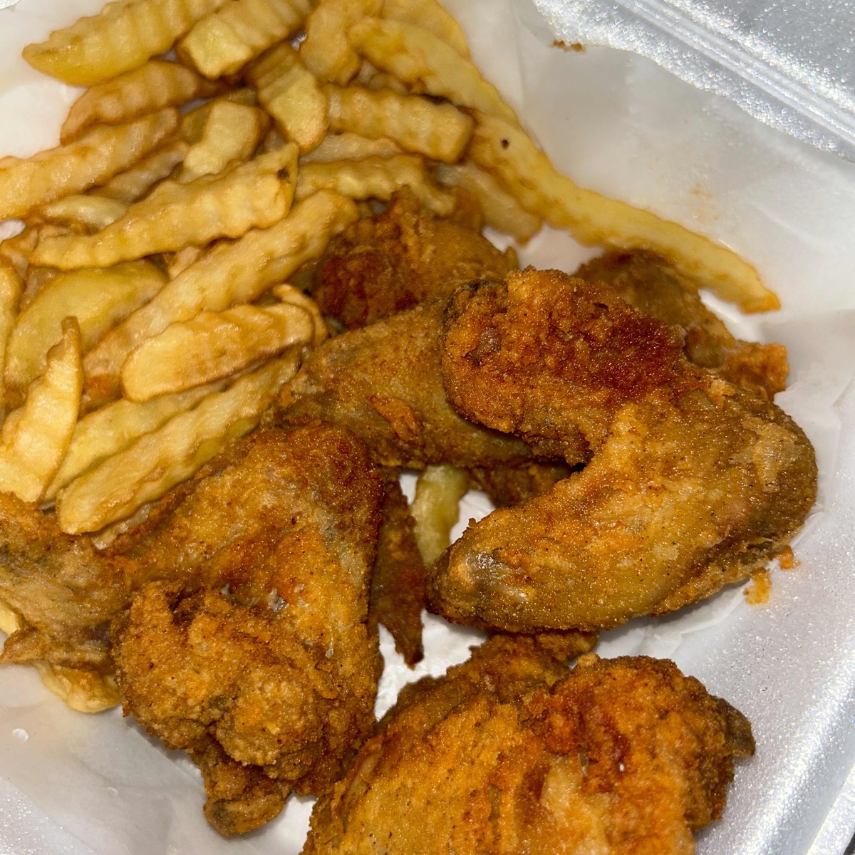 Order Lucky 7 Deli Fried Chicken - Bristol, PA Menu Delivery [Menu &  Prices] | Bristol - DoorDash