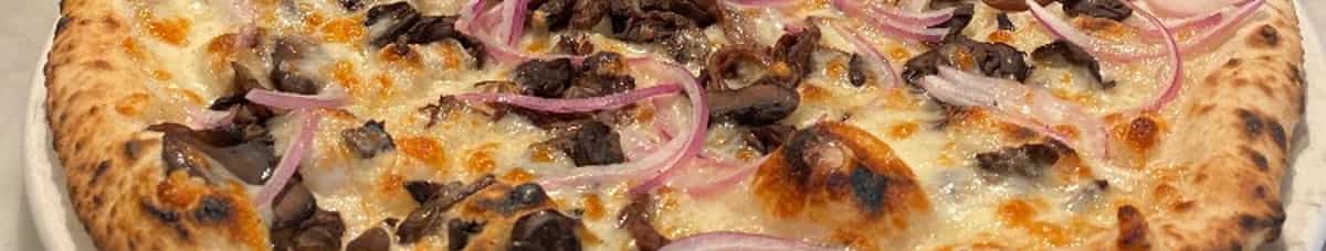 Onion Mushroom Pizza