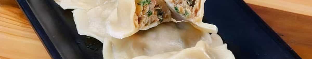 Pork & Shrimp Boiled Dumplings 猪肉三鲜水饺