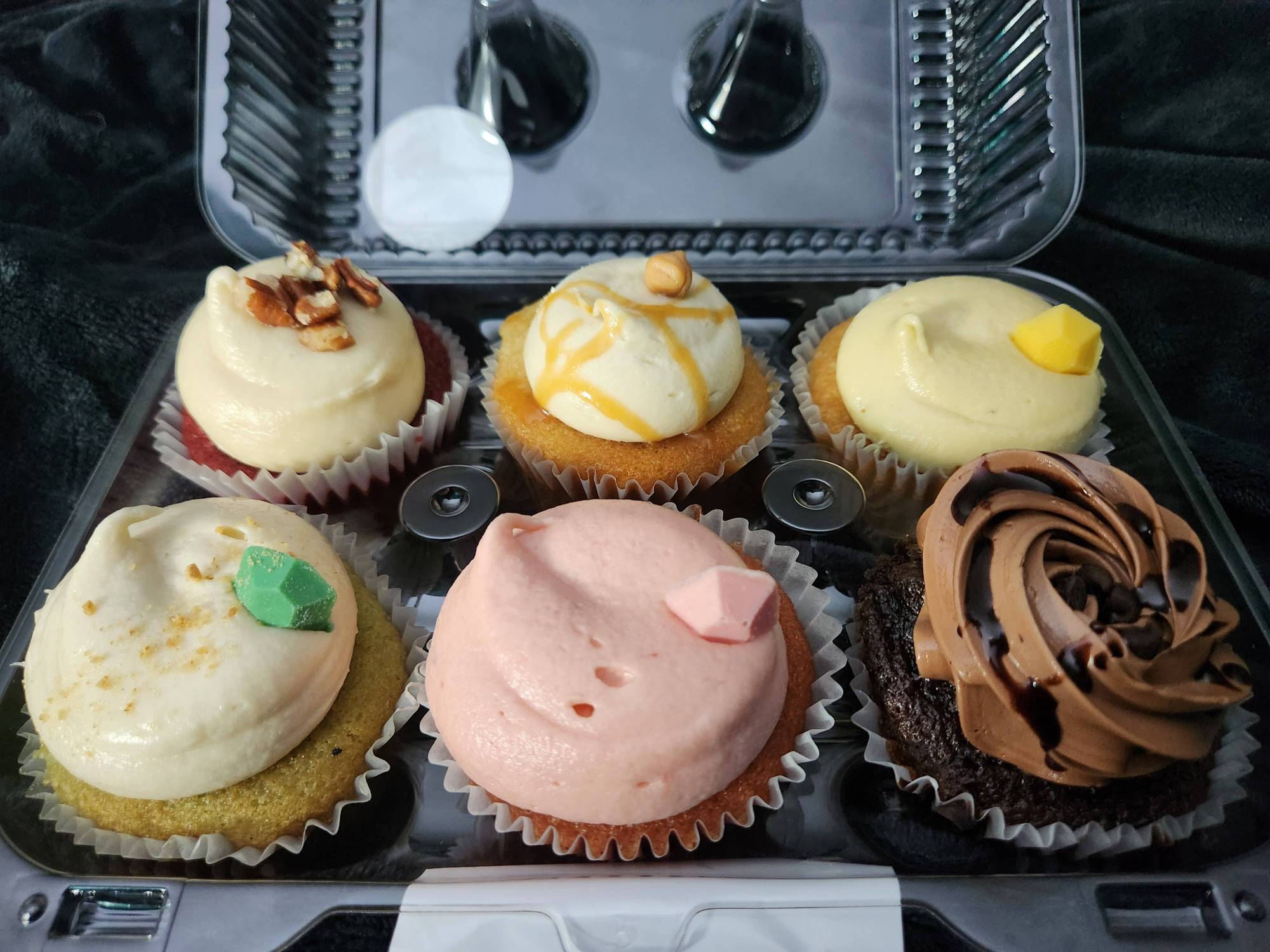 Order ENDULGE CUPCAKE BOUTIQUE Atlanta GA Menu Delivery Menu