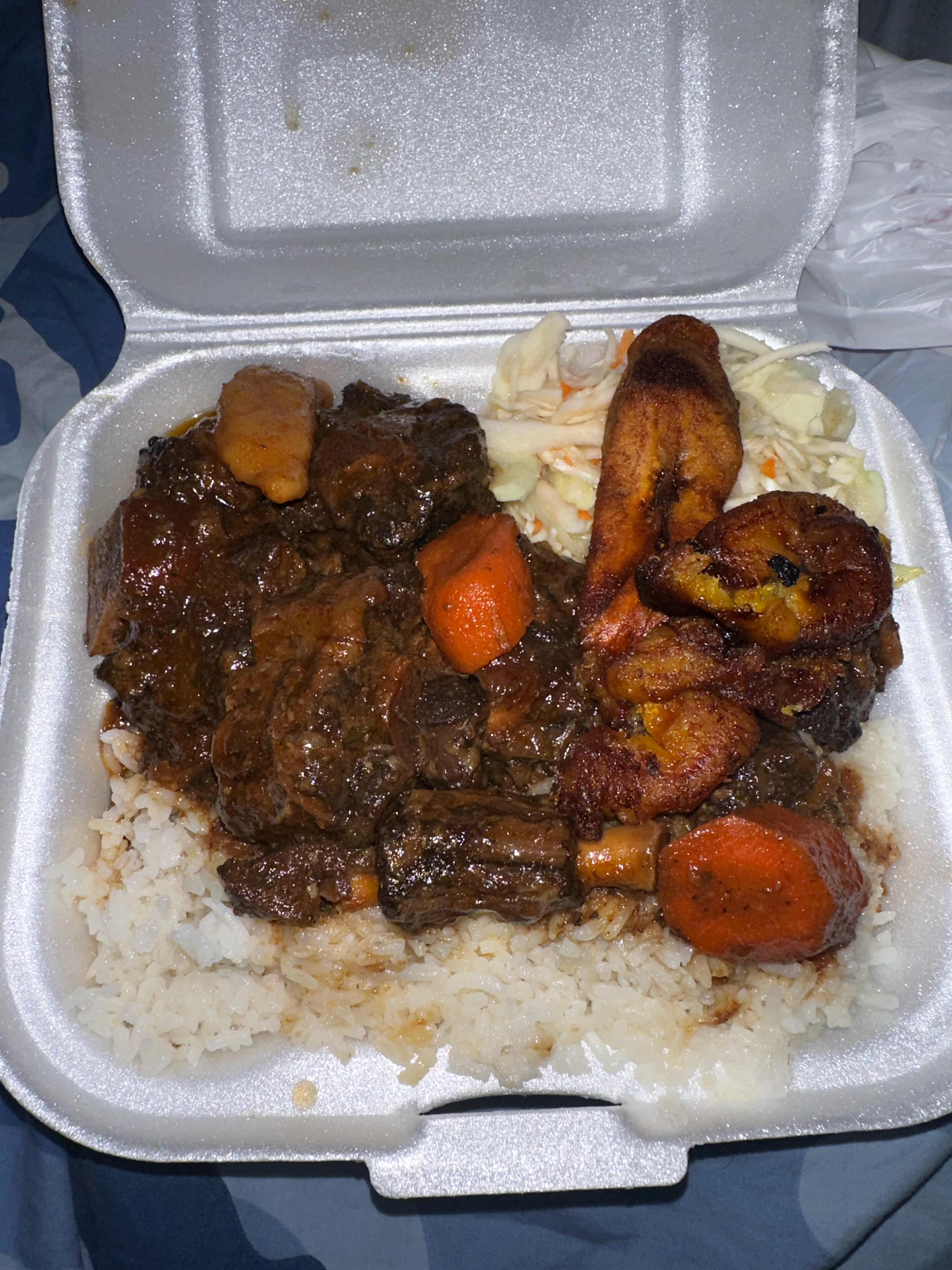 Order THE DUTCH POT JAMAICAN RESTAURANT - Miami, FL Menu Delivery