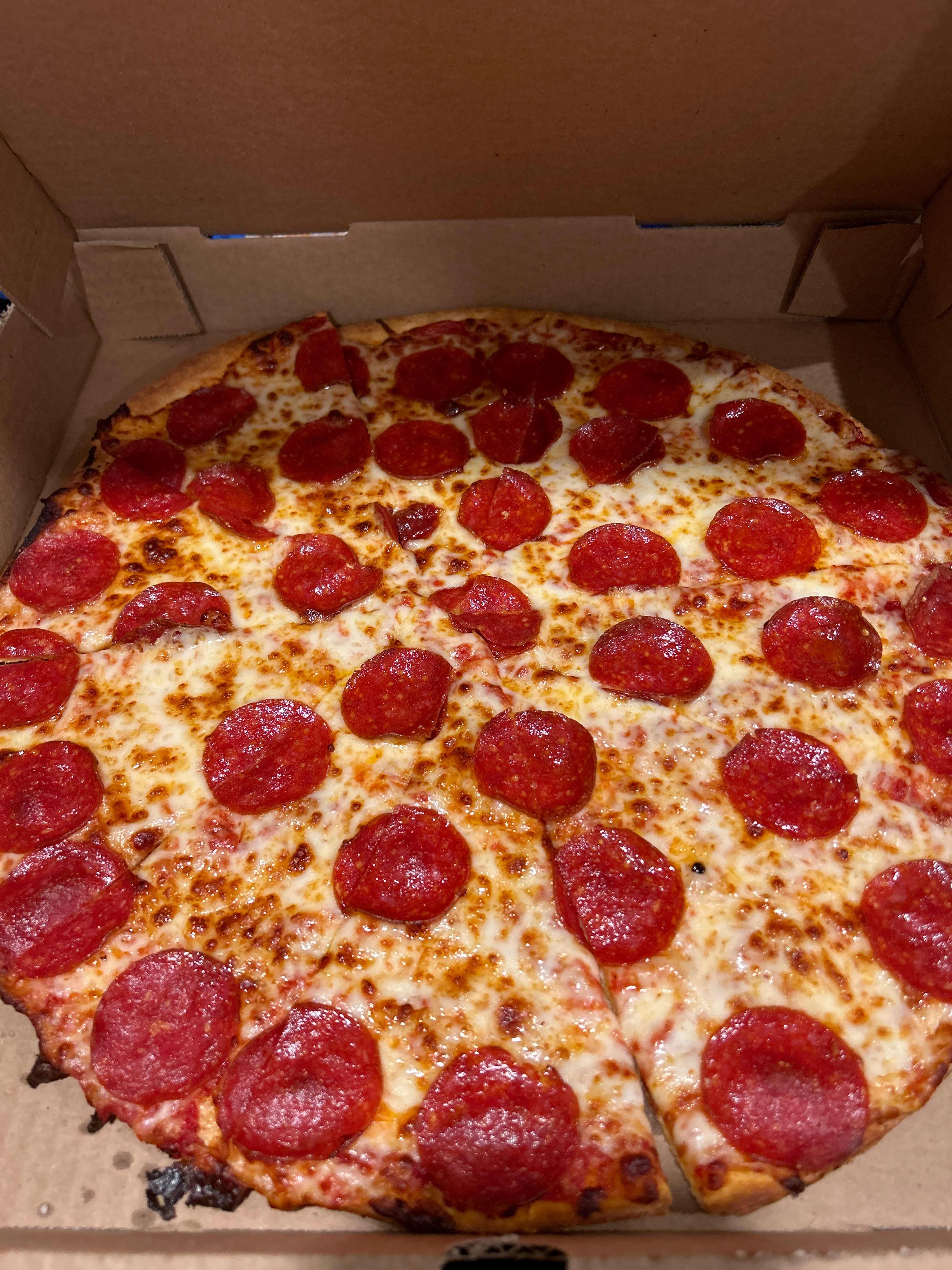 PAPA'S PIZZA TO GO - 10 Photos - 106 N Gaston St, Dallas, North Carolina -  Pizza - Restaurant Reviews - Phone Number - Menu - Yelp